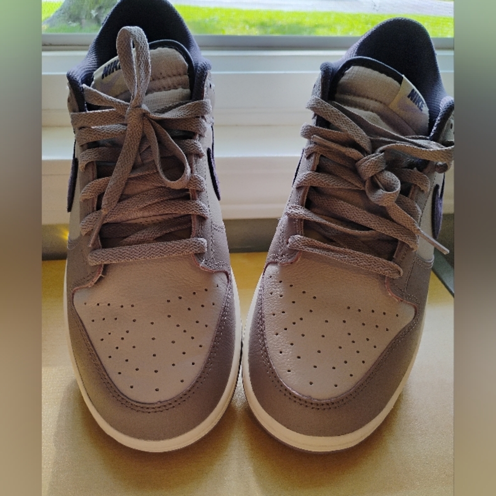 Nike Men’s Athletic Shoes Gray and Purple Low-Top Sneakers - Picture 10 of 12